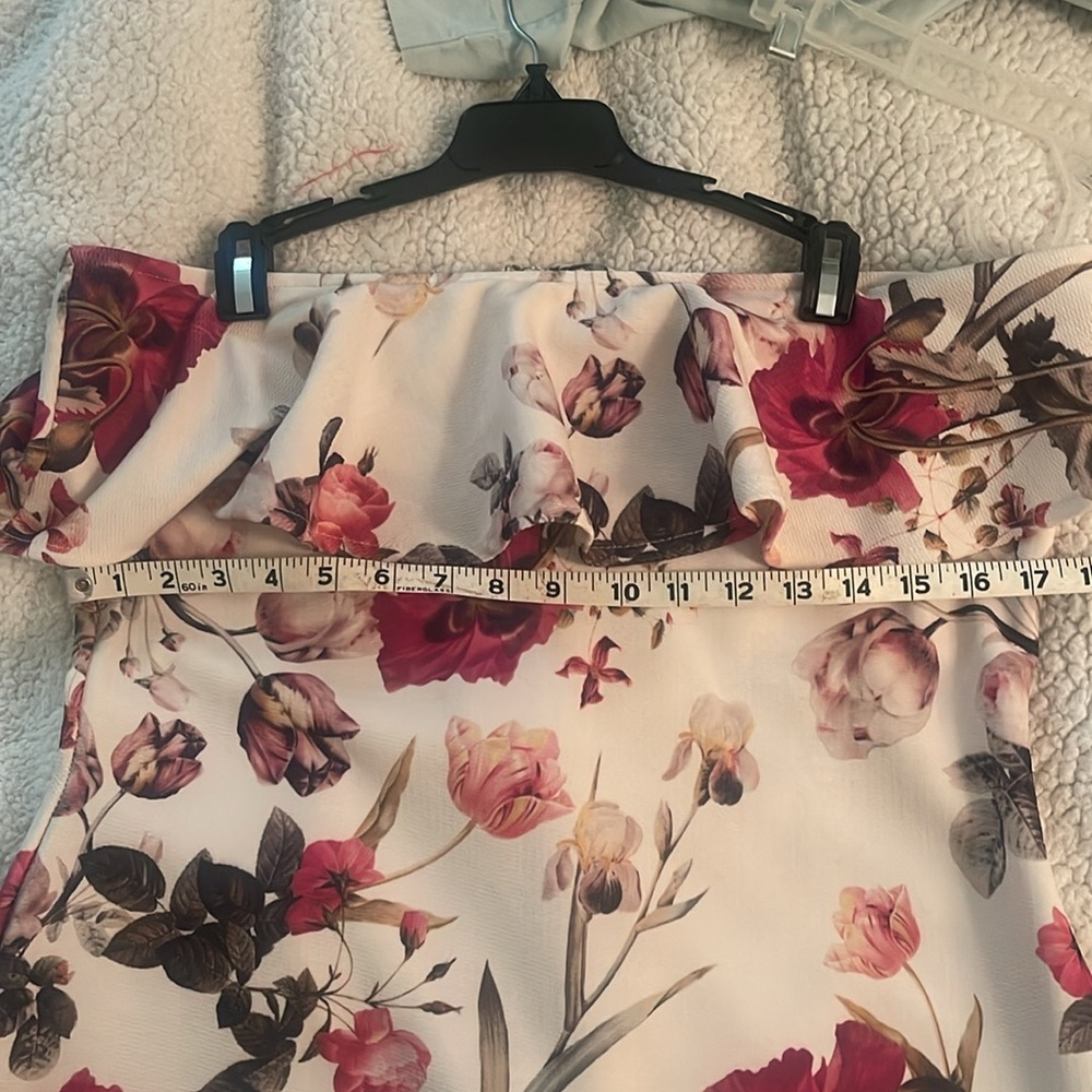 Floral Off-Shoulder Dress - Picture 5 of 6